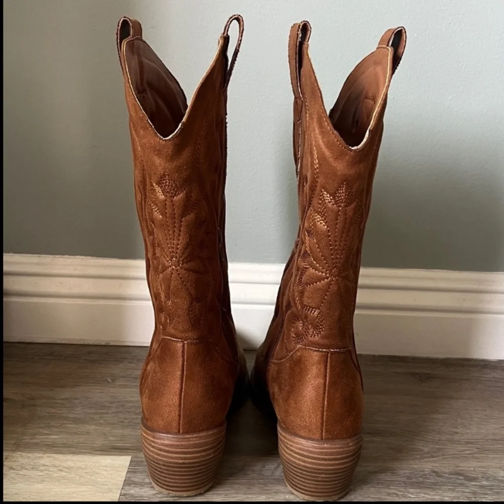 MIA Caela Western Cowboy Boots - Picture 4 of 7